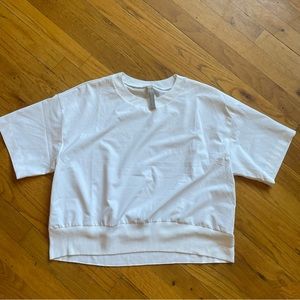 Athleta Zephyr Crop Top